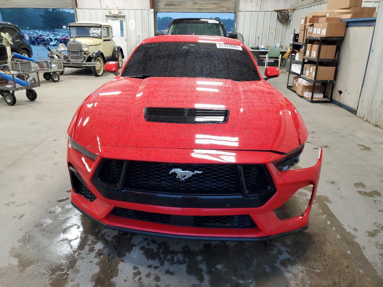 Ford Mustang - zdjęcie 5