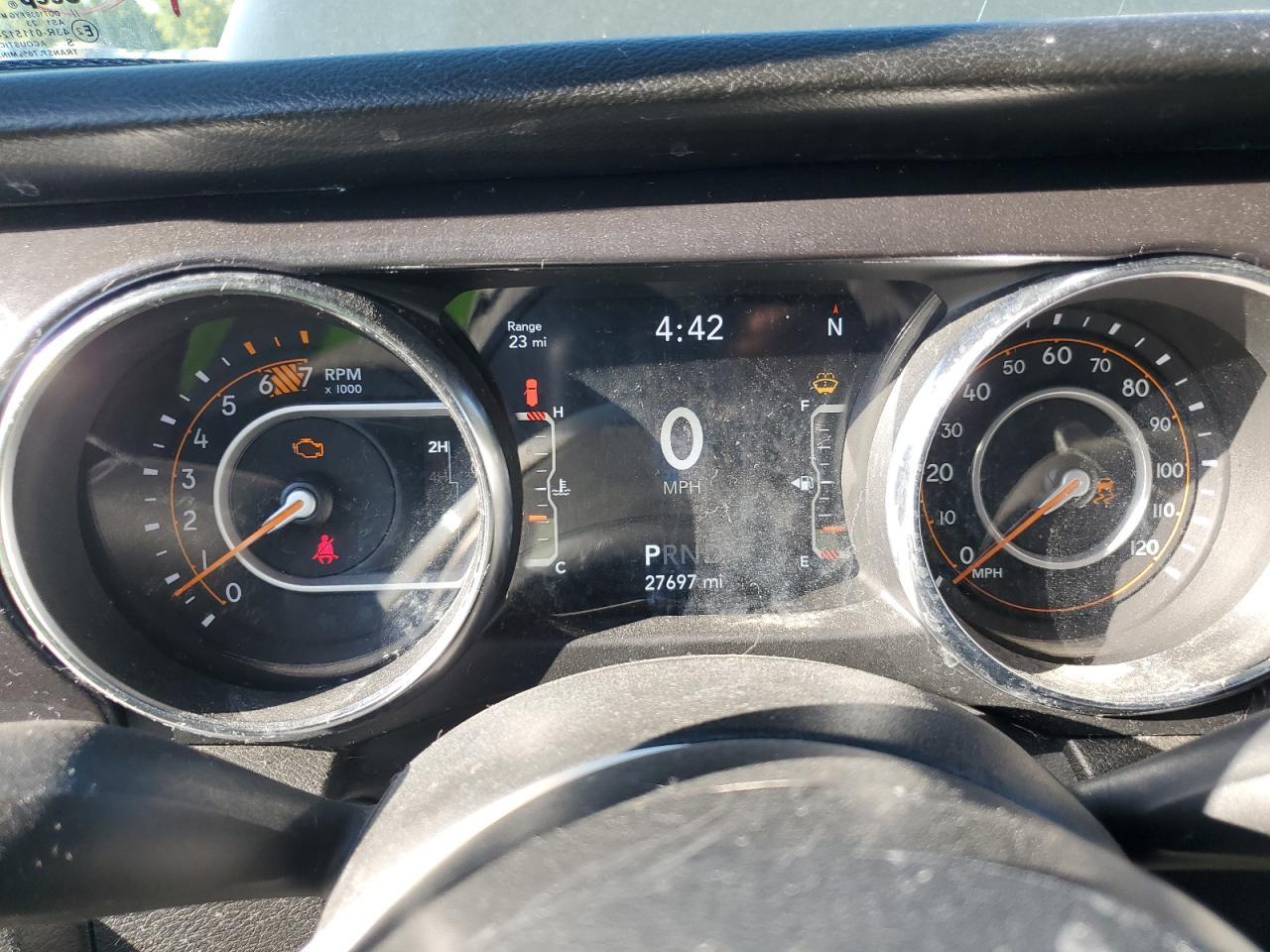 2023 Jeep Wrangler - zdjęcie 9