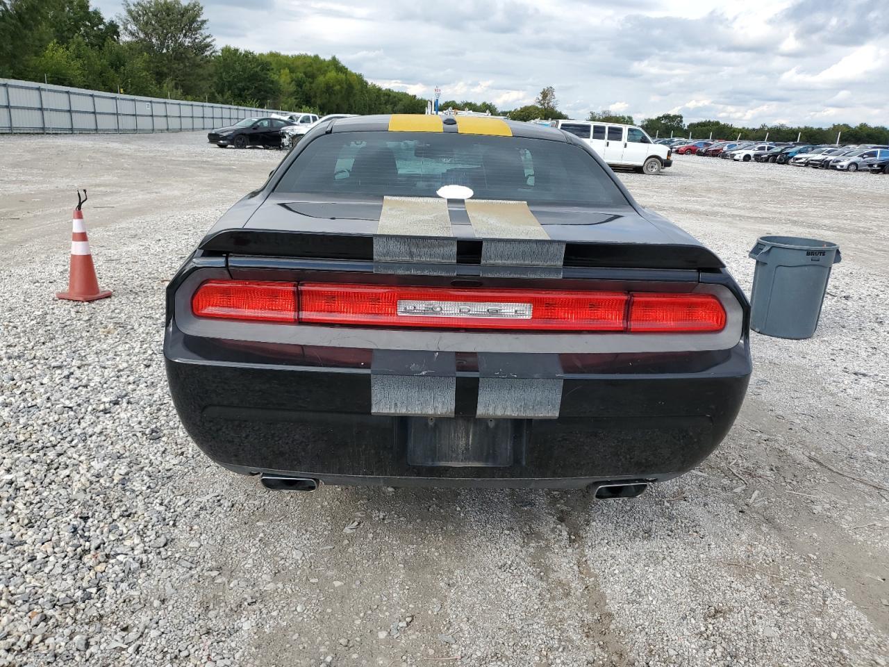 2013 Dodge Challenger Sxt - zdjęcie 6