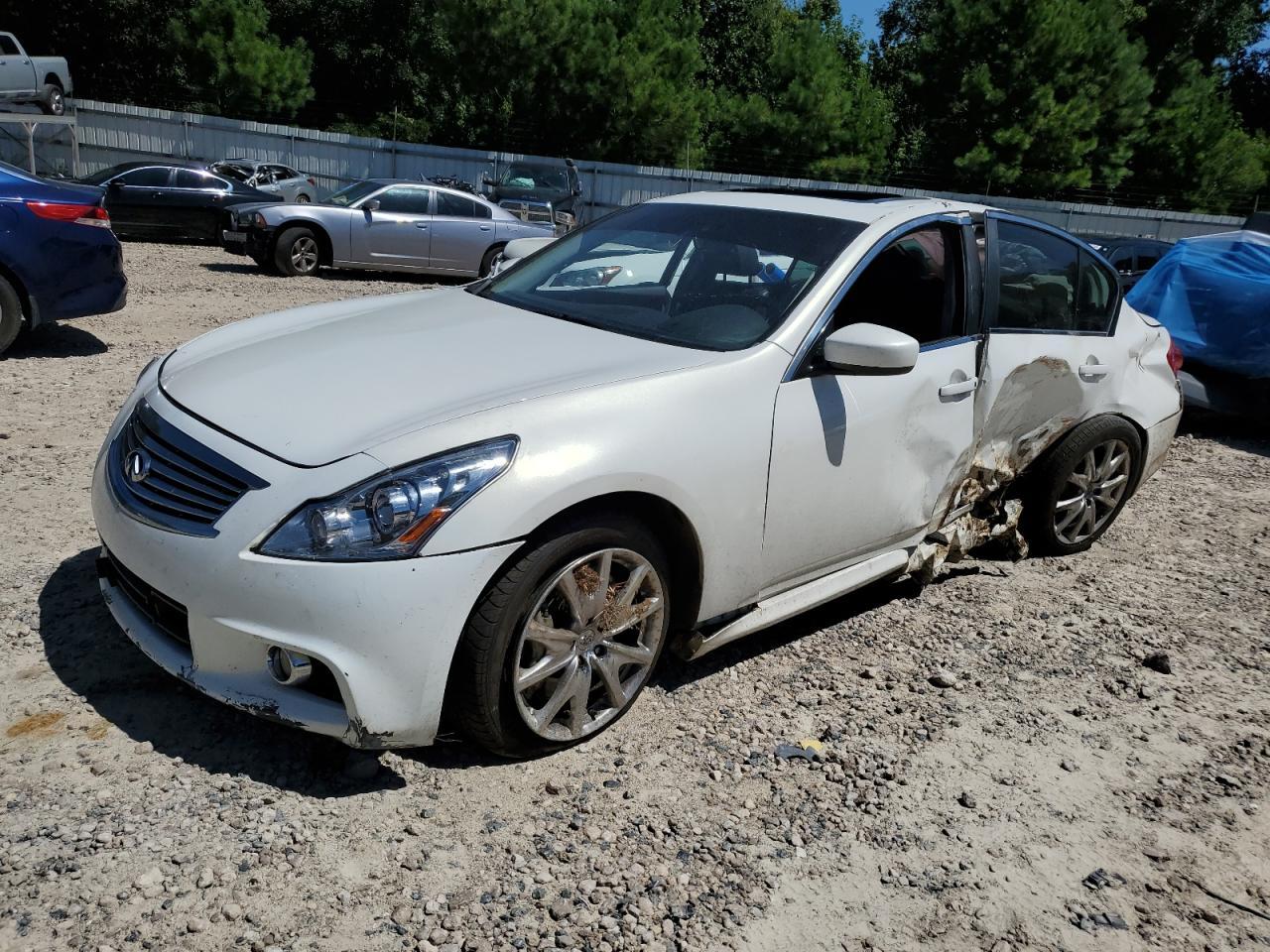 2013 Infi G37 Base - zdjęcie główne