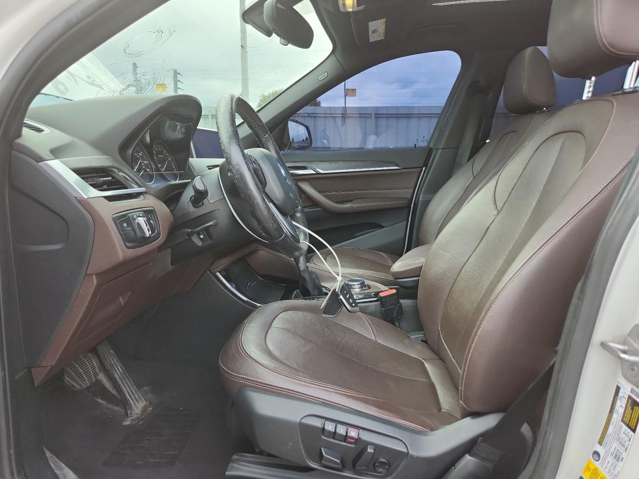 2016 BMW X1 xDrive28I - zdjęcie 7