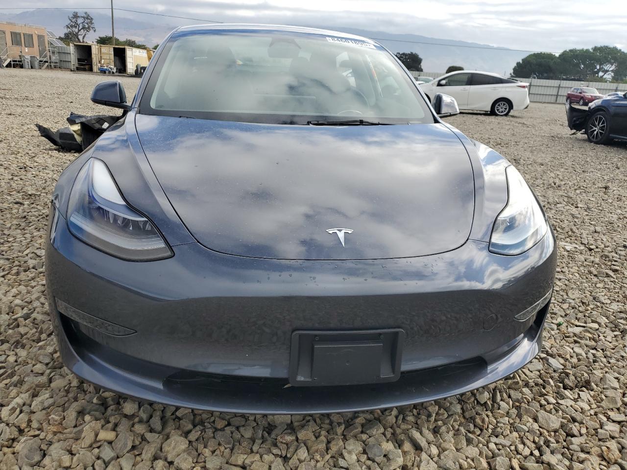 2023 Tesla Model 3 - zdjęcie 5