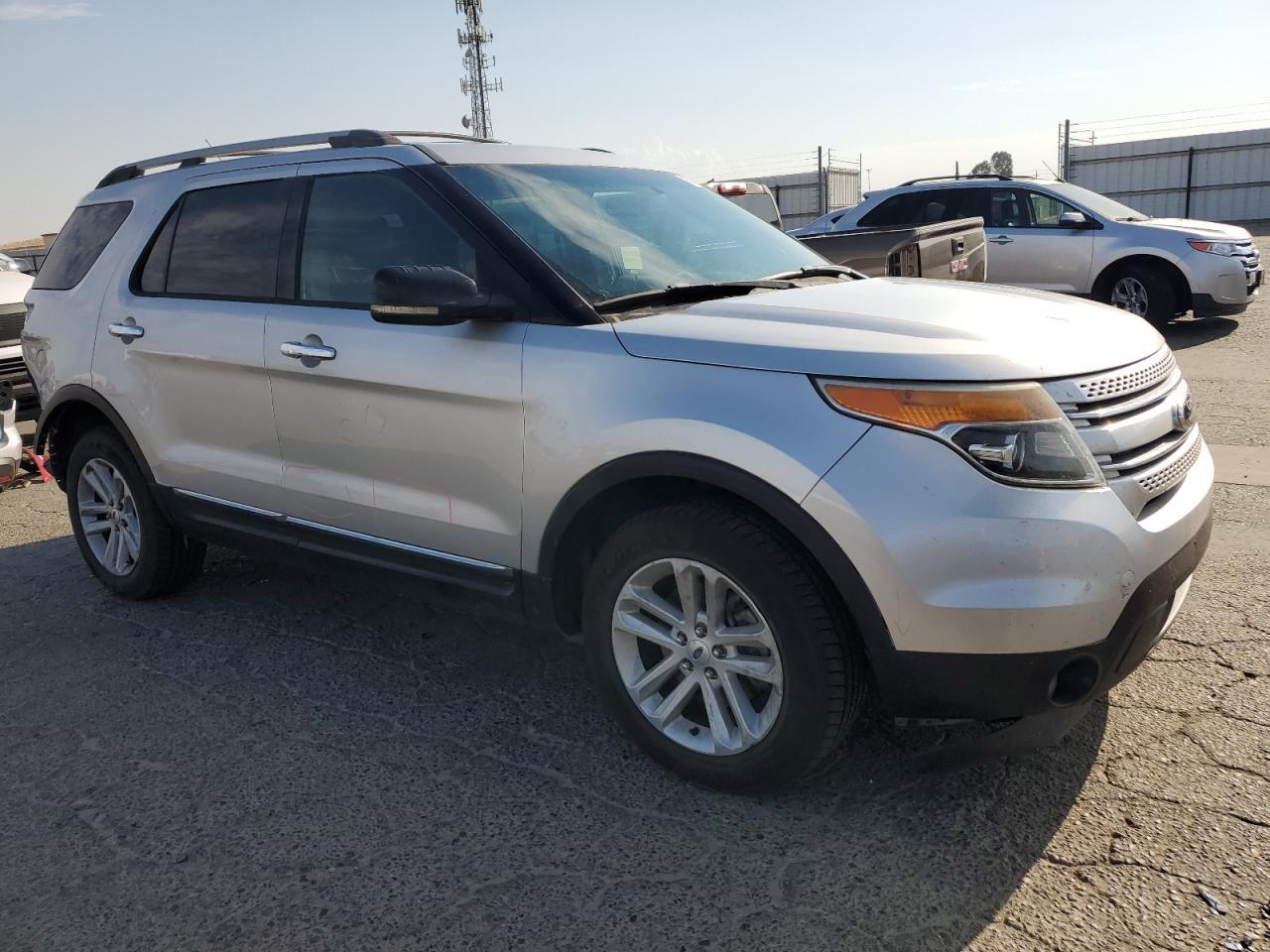2013 Ford Explorer - zdjęcie 4