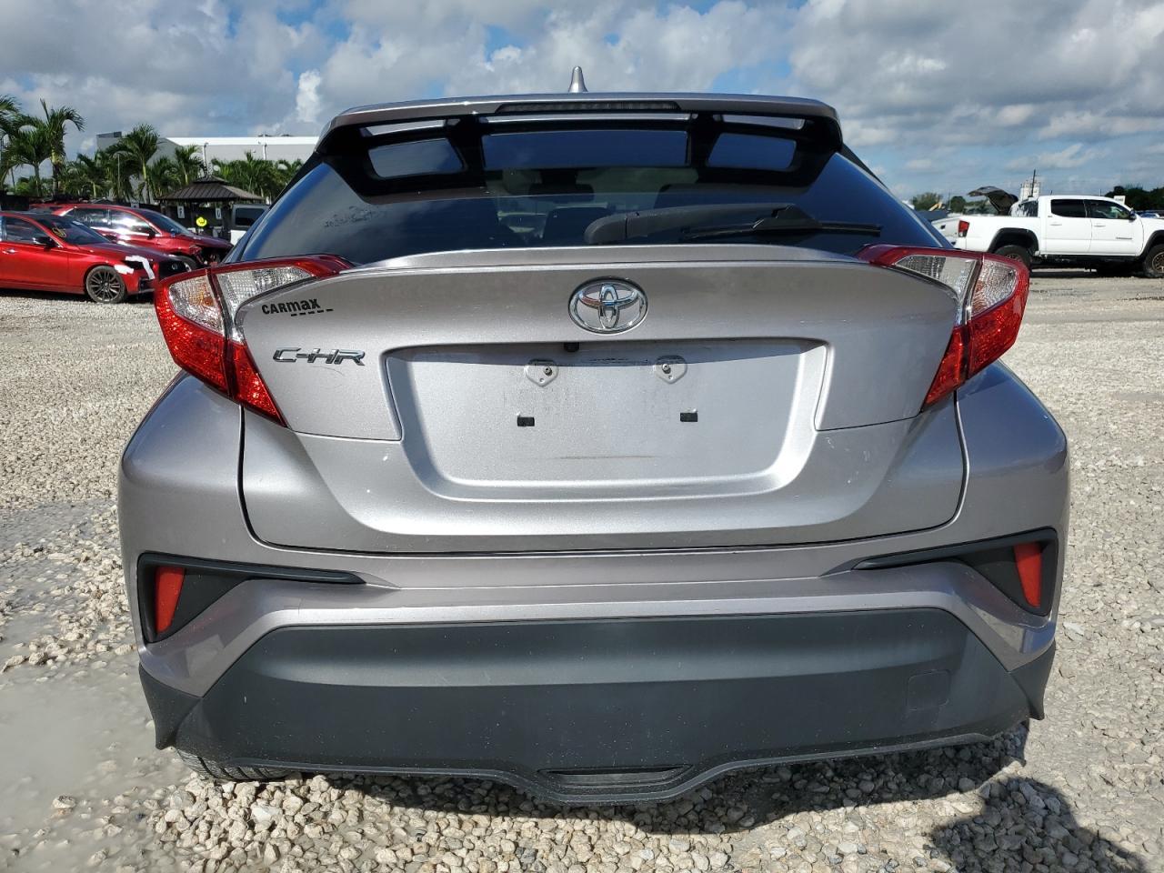 2019 Toyota C-Hr Xle - zdjęcie 6