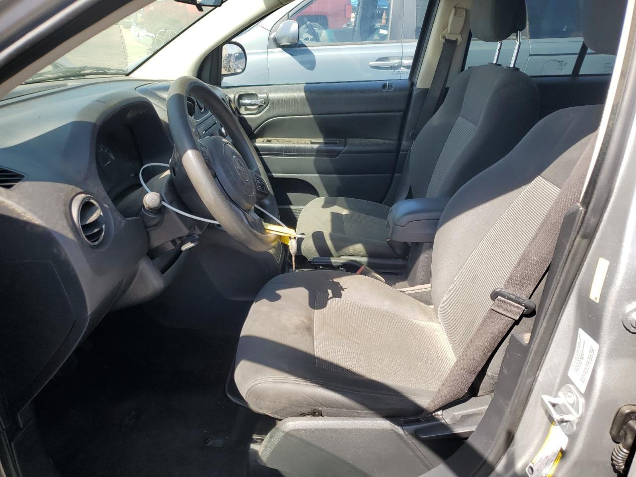 2015 Jeep Compass Sport - zdjęcie 7