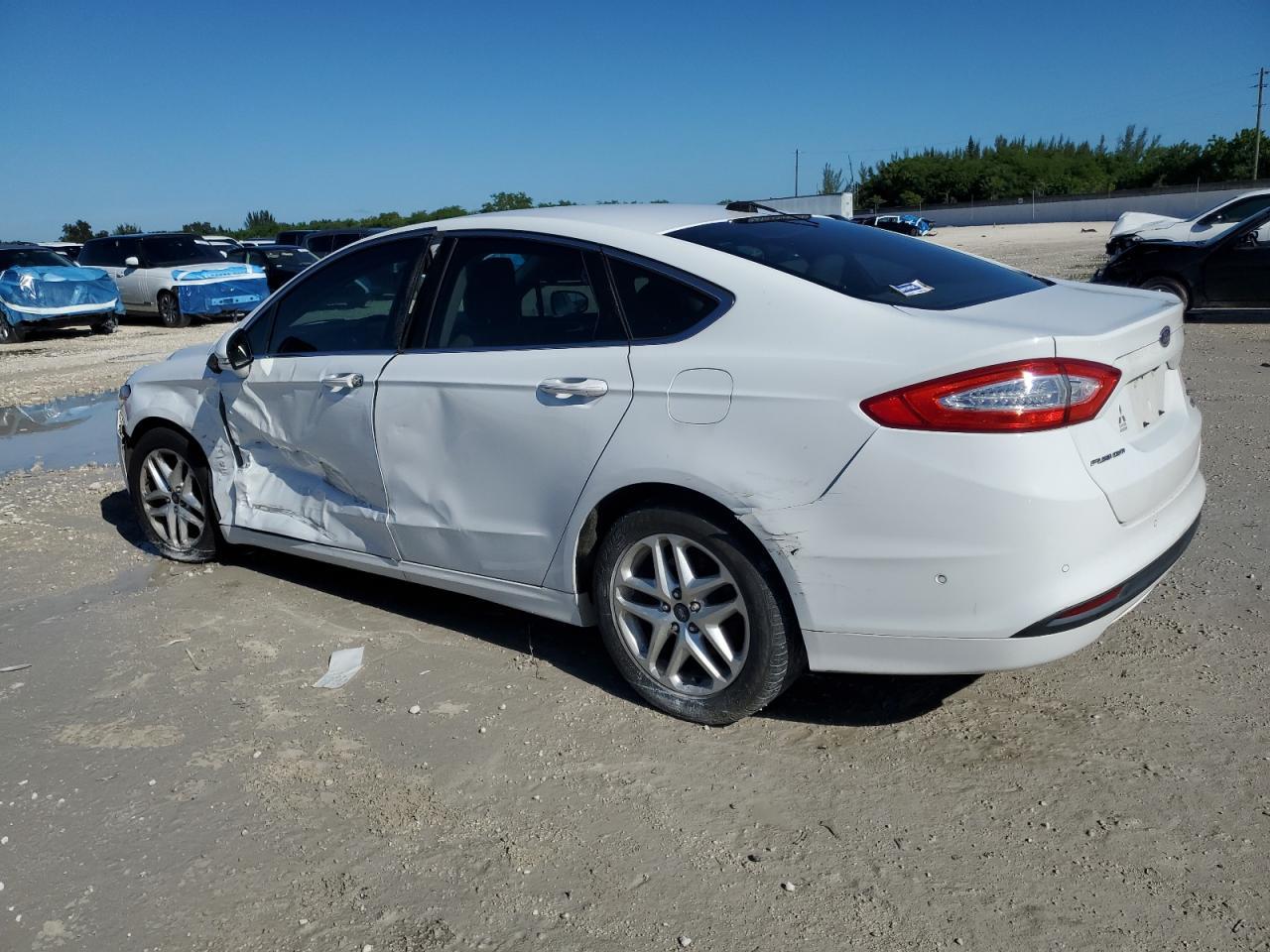 2013 Ford Fusion Se - zdjęcie 2