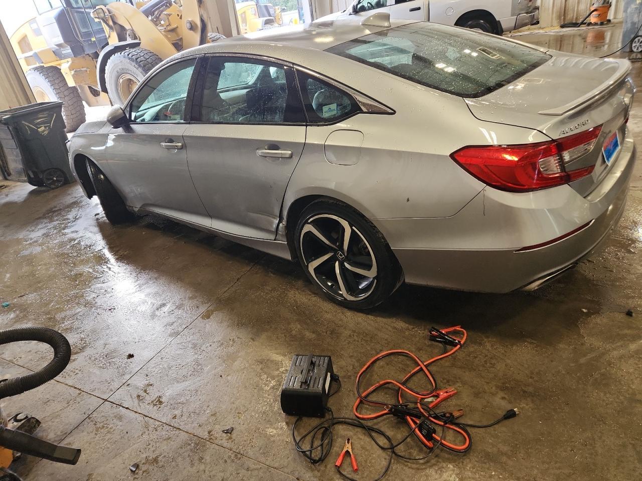 2020 Honda Accord Sport - zdjęcie 2