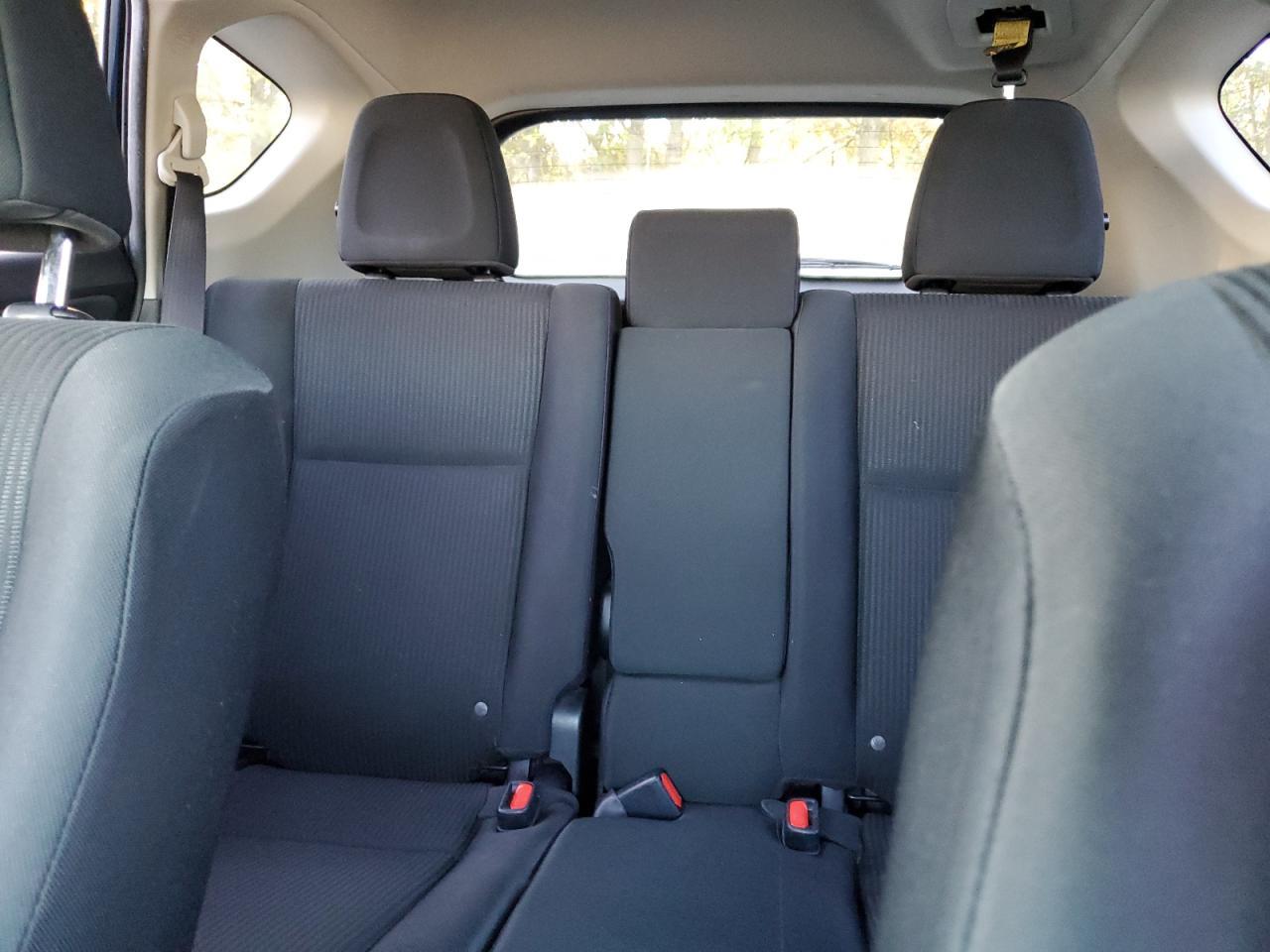 2018 Toyota Rav4 Le - zdjęcie 10