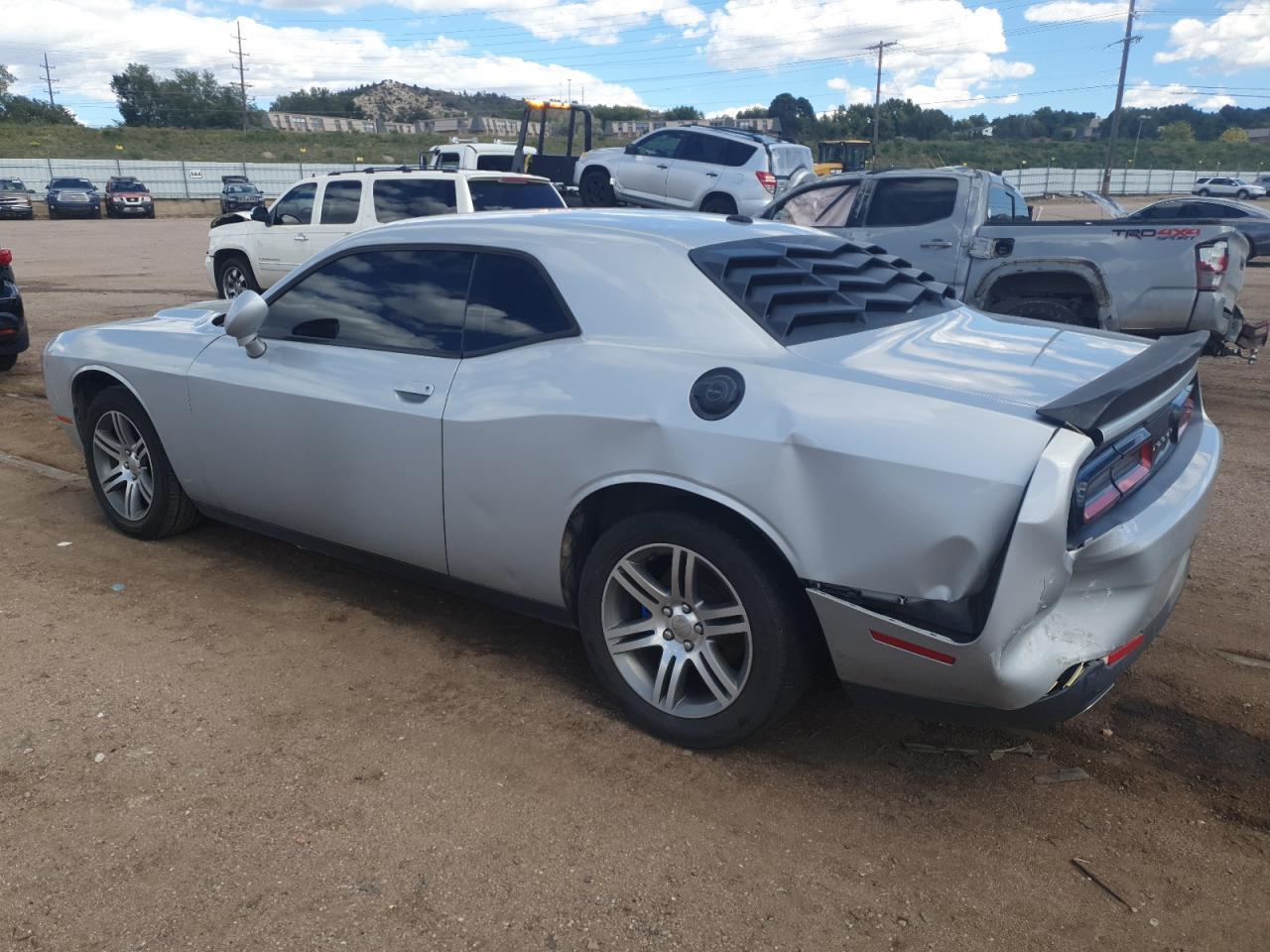 2019 Dodge Challenger Sxt - zdjęcie 2