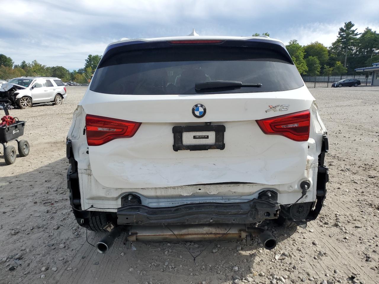 2018 BMW X3 xDrive30I - zdjęcie 6