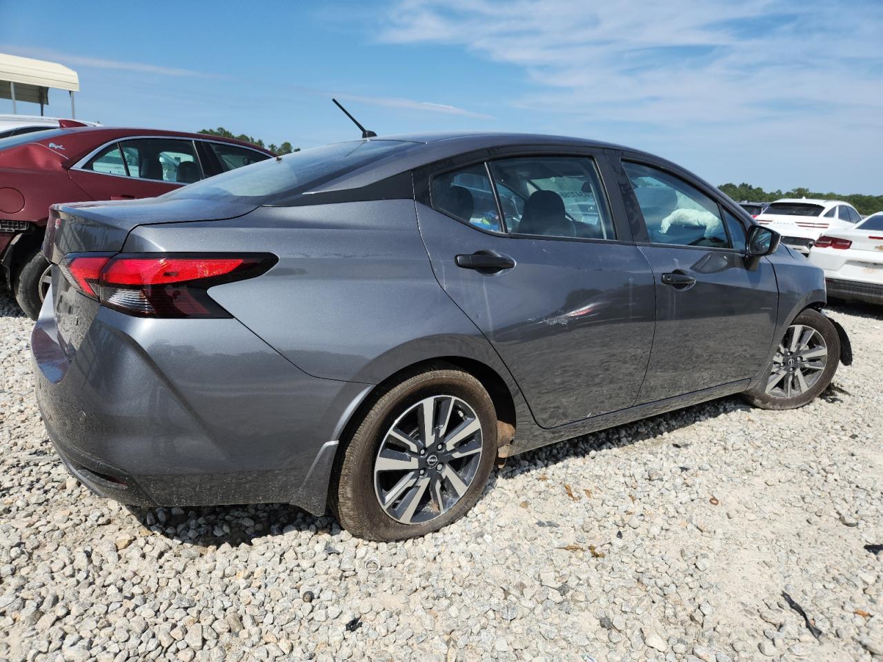 2025 Nissan Versa S - zdjęcie 3