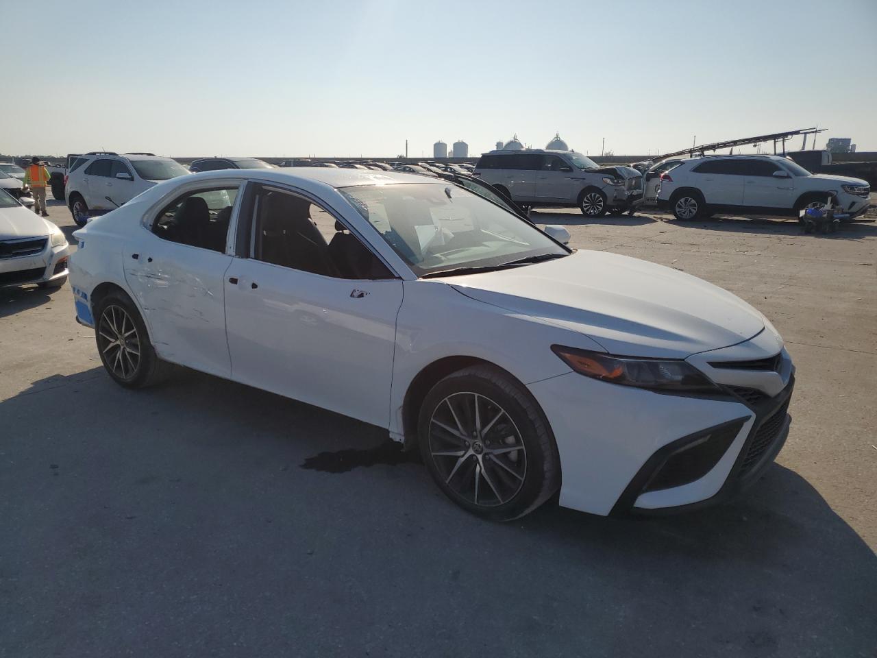 2024 Toyt Camry Se N - zdjęcie 4