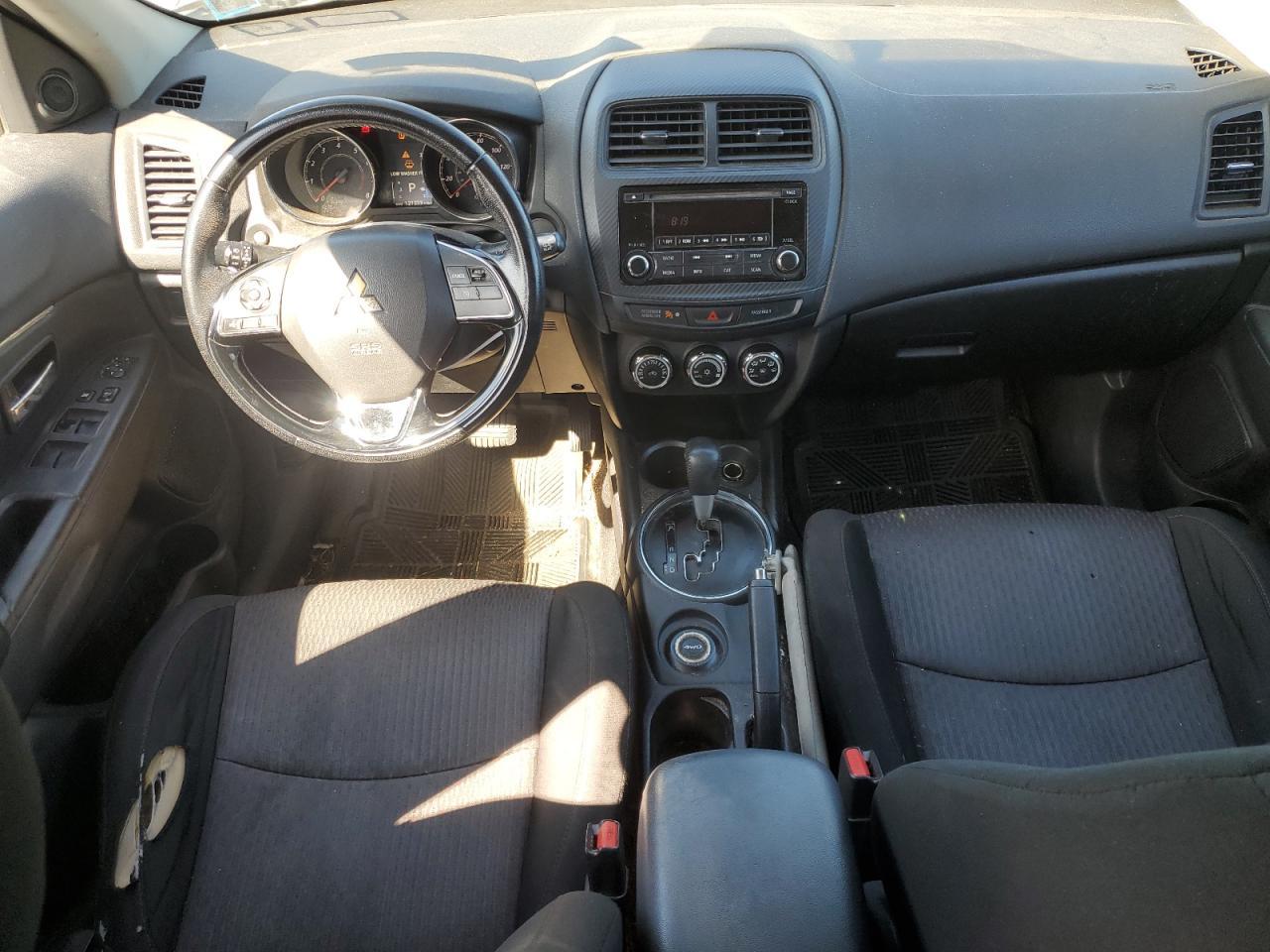 2017 Mitsubishi Outlander Sport Es - zdjęcie 8