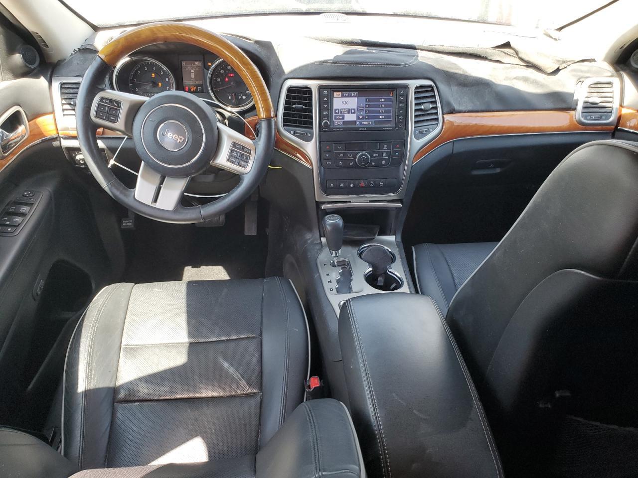 2013 Jeep Grand Cherokee Overland - zdjęcie 8