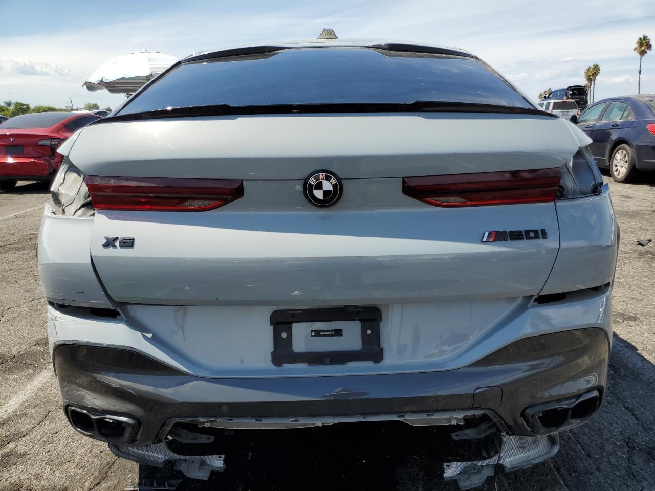 2025 BMW X6 M60I - zdjęcie 6