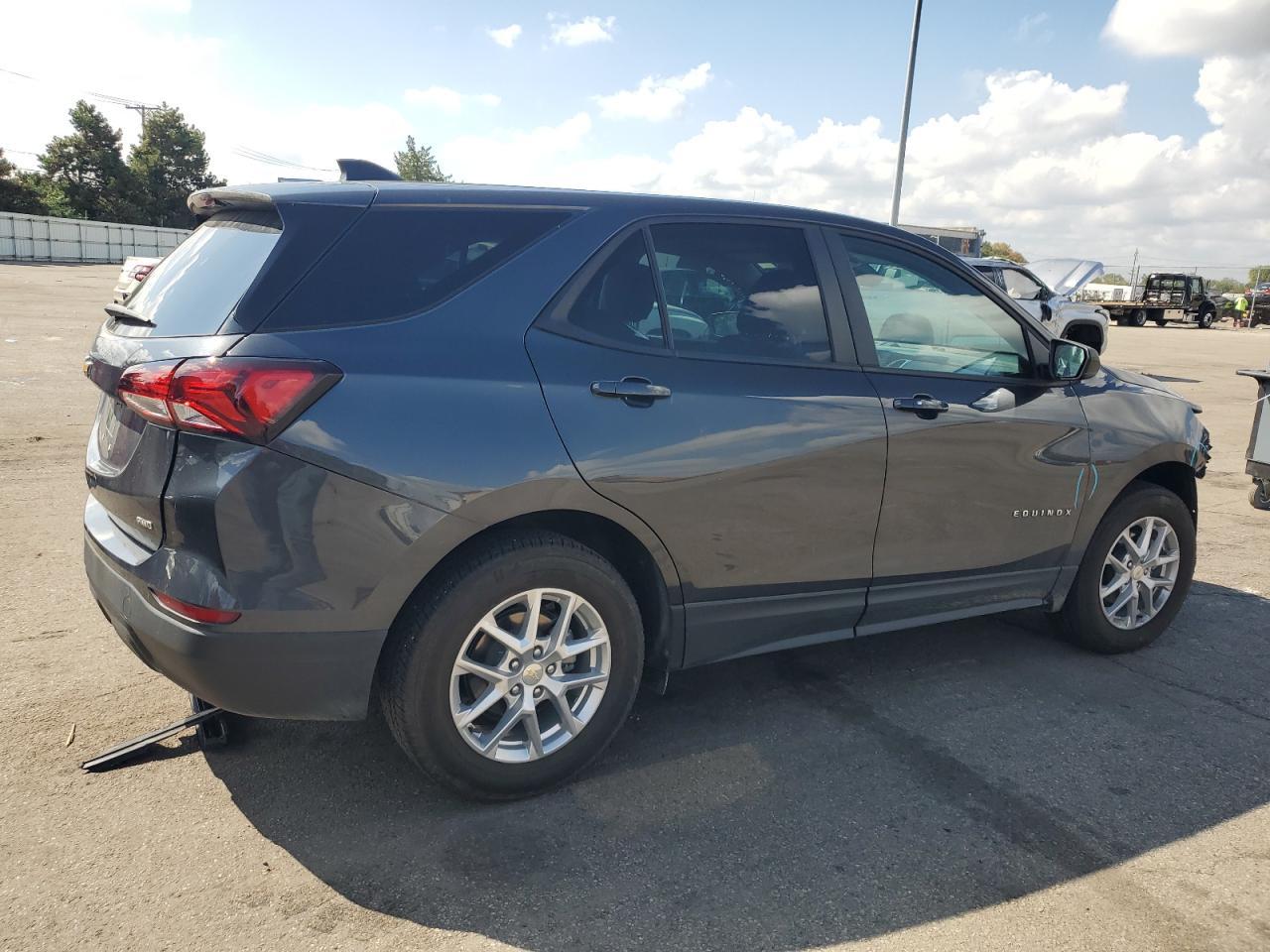 2022 Chevrolet Equinox - zdjęcie 3