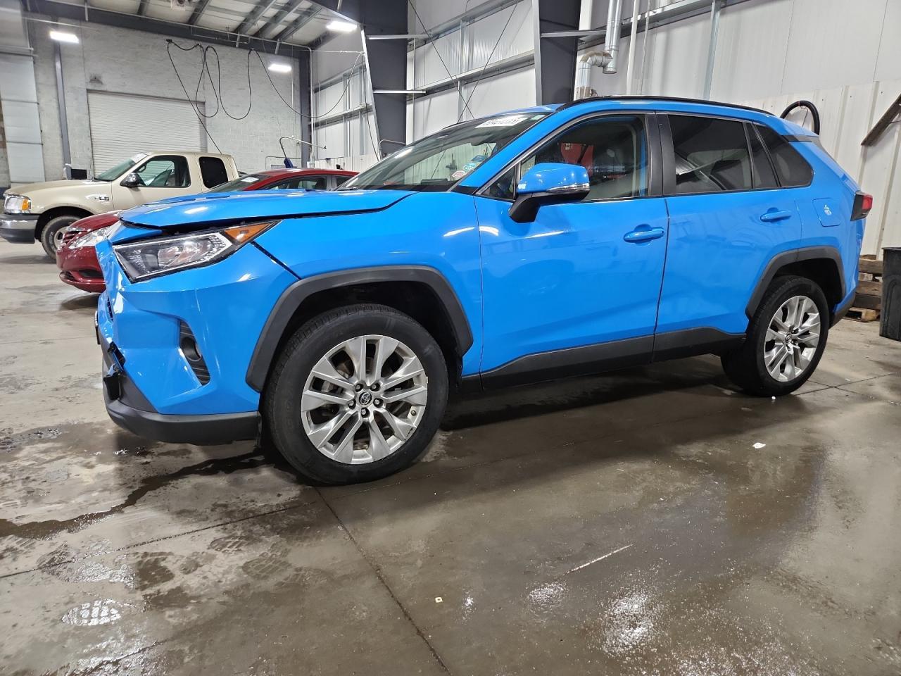 2019 Toyota Rav4 Xle Premium - zdjęcie główne
