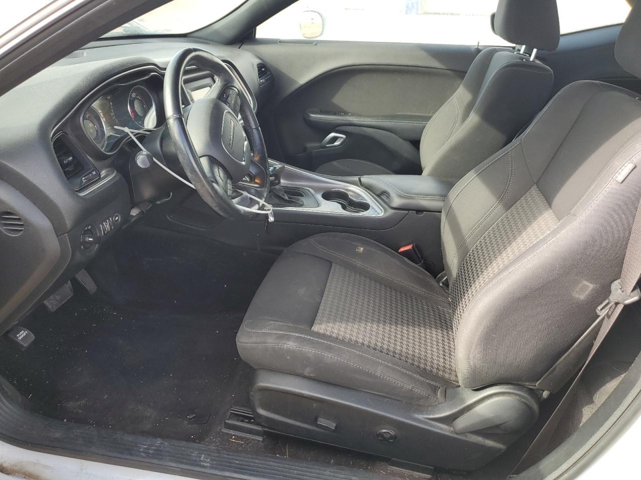 2017 Dodge Challenger Sxt - zdjęcie 7