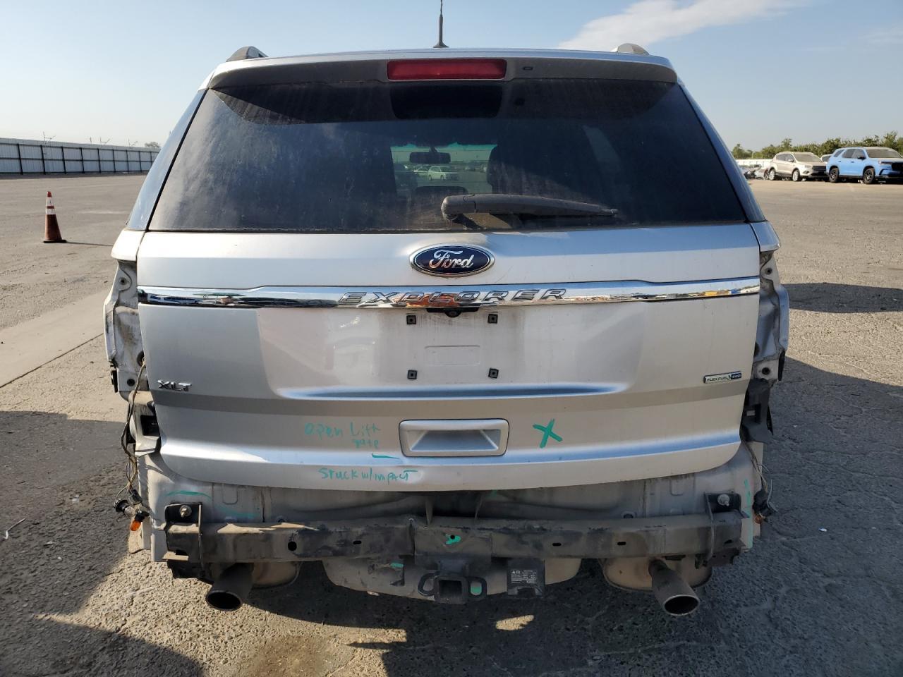 2013 Ford Explorer - zdjęcie 6
