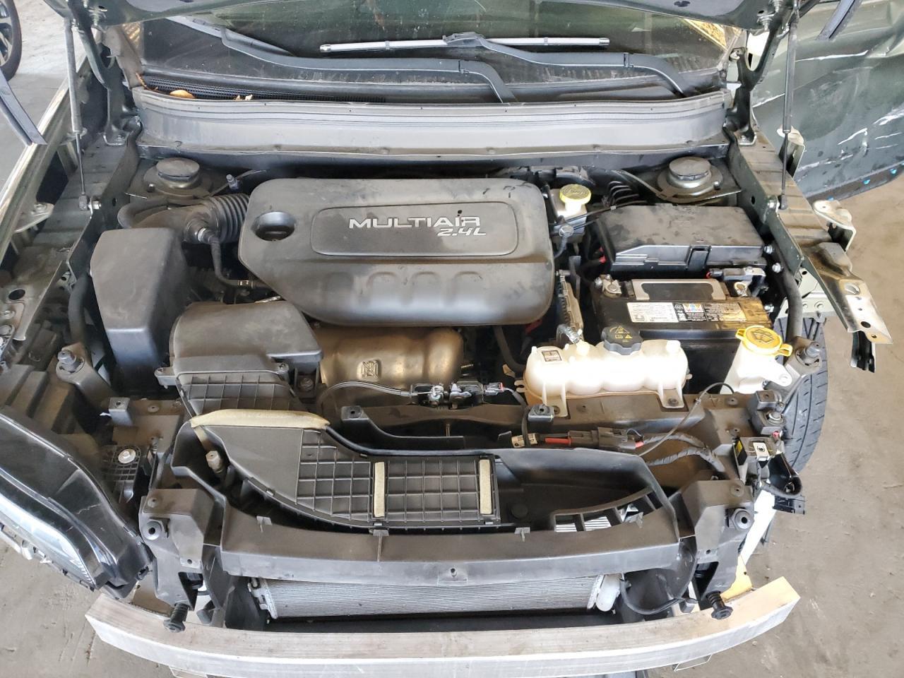 2019 Jeep Cherokee - zdjęcie 12