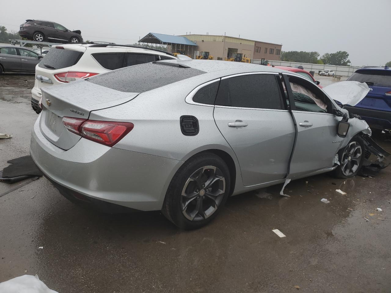 2022 Chevrolet Malibu Lt - zdjęcie 3