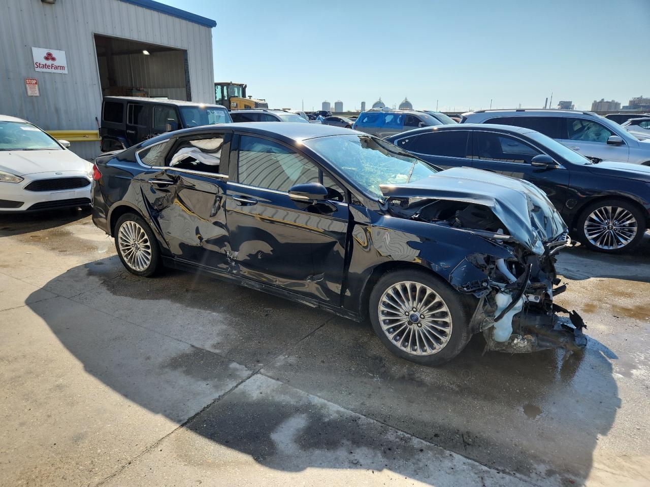 2016 Ford Fusion Titanium - zdjęcie 4