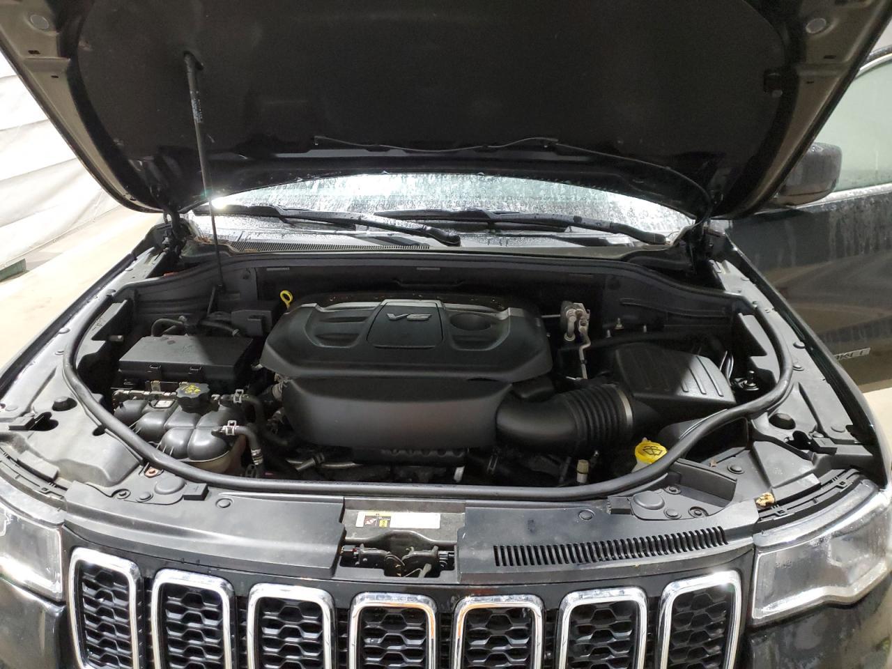 2017 Jeep Grand Cherokee Laredo - zdjęcie 12