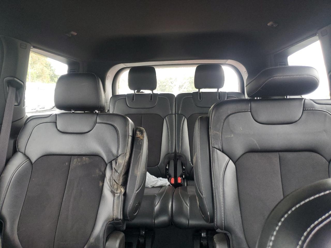 2024 Jeep Grand Cherokee L Laredo - zdjęcie 10