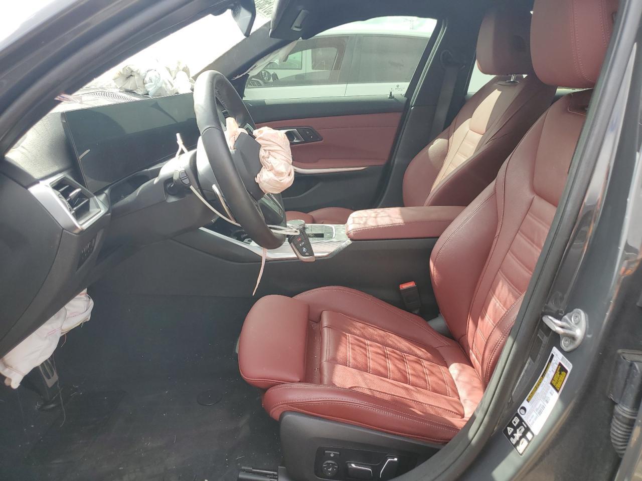 2024 BMW 330Xi - zdjęcie 7