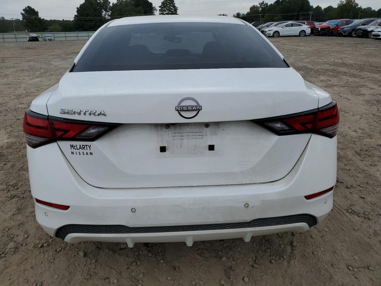 2025 Nissan Sentra - zdjęcie 6