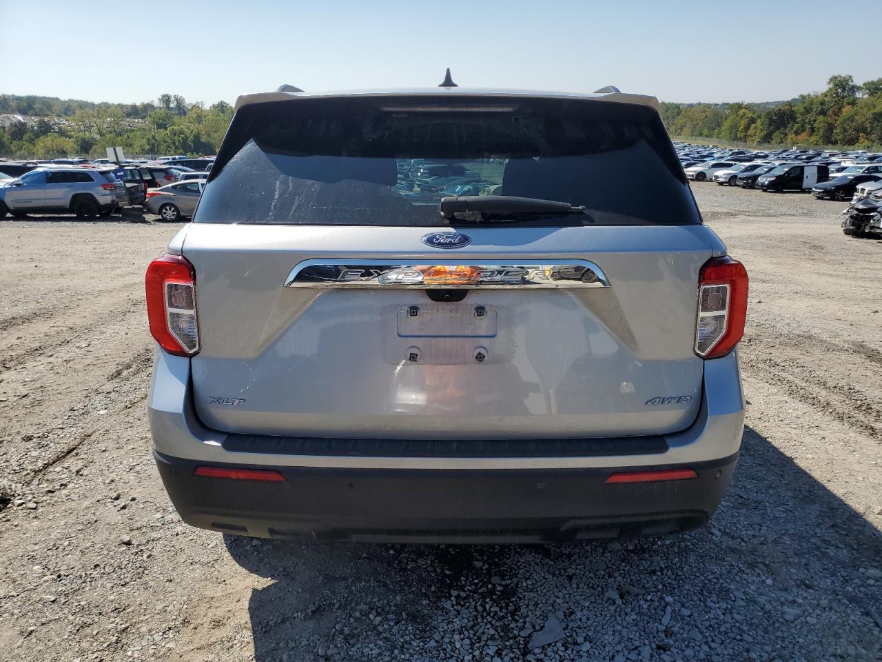 2021 Ford Explorer - zdjęcie 6