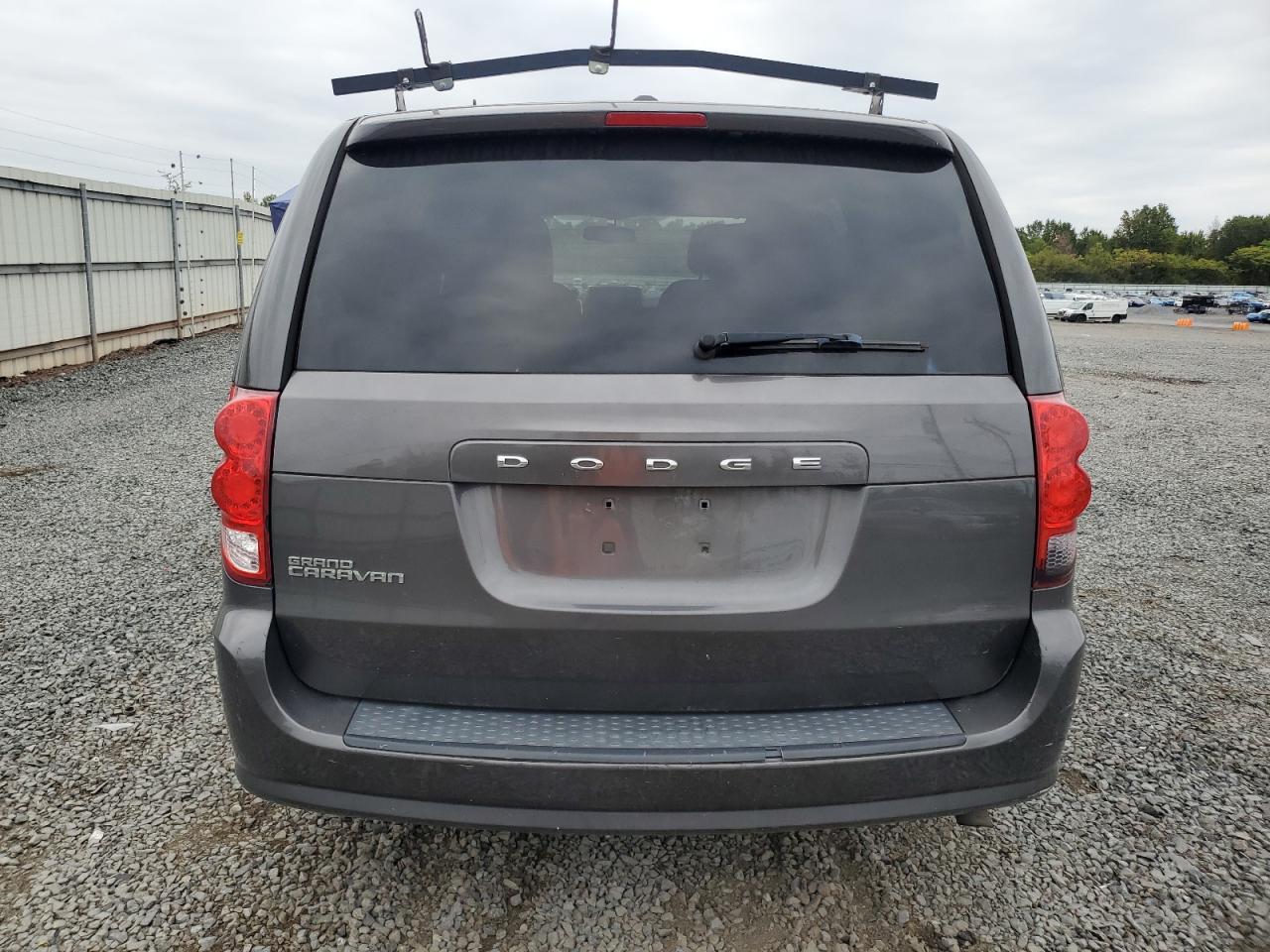 2015 Dodge Grand Caravan - zdjęcie 6