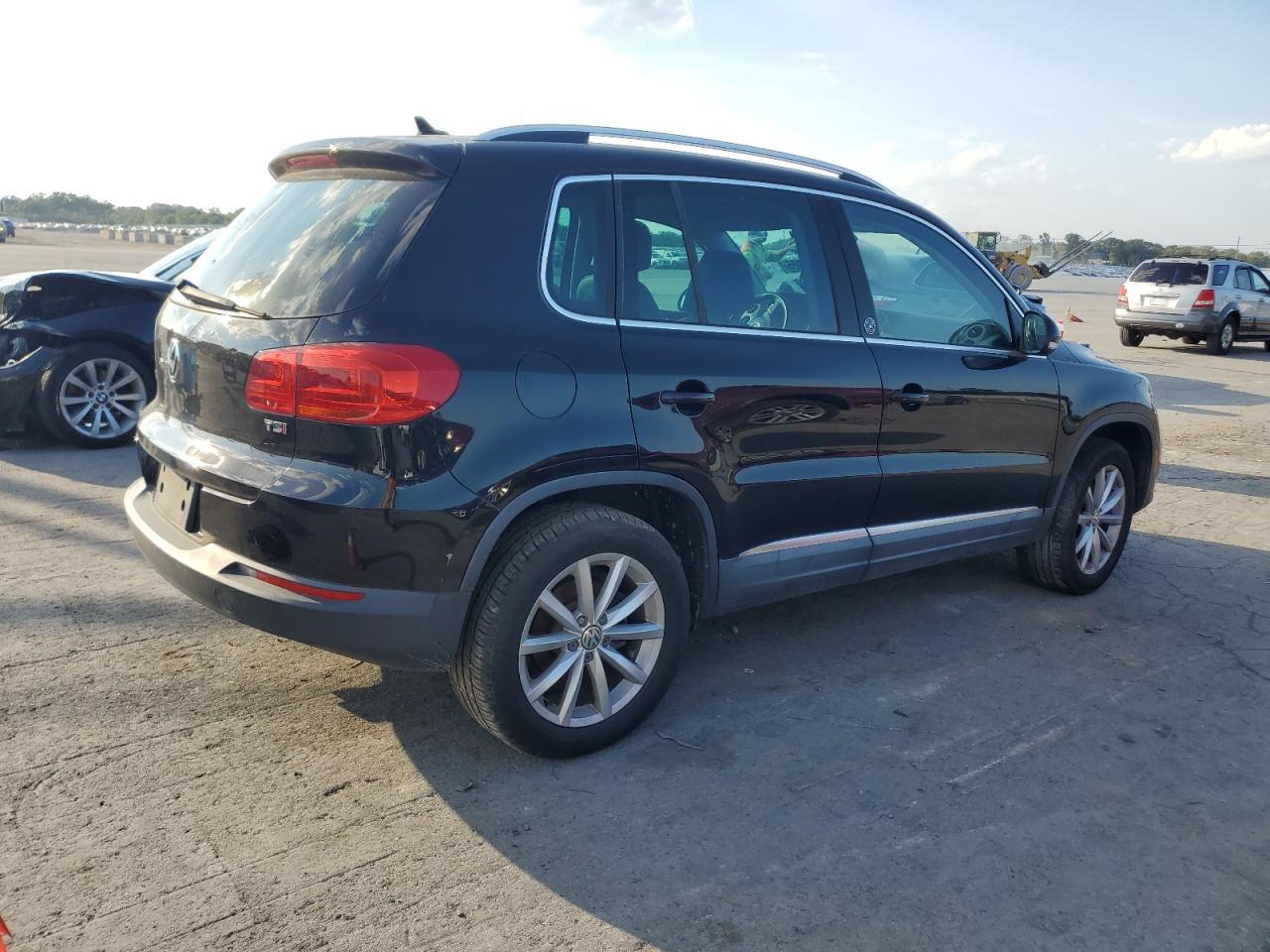 2017 Volkswagen Tiguan Wolfsburg - zdjęcie 3