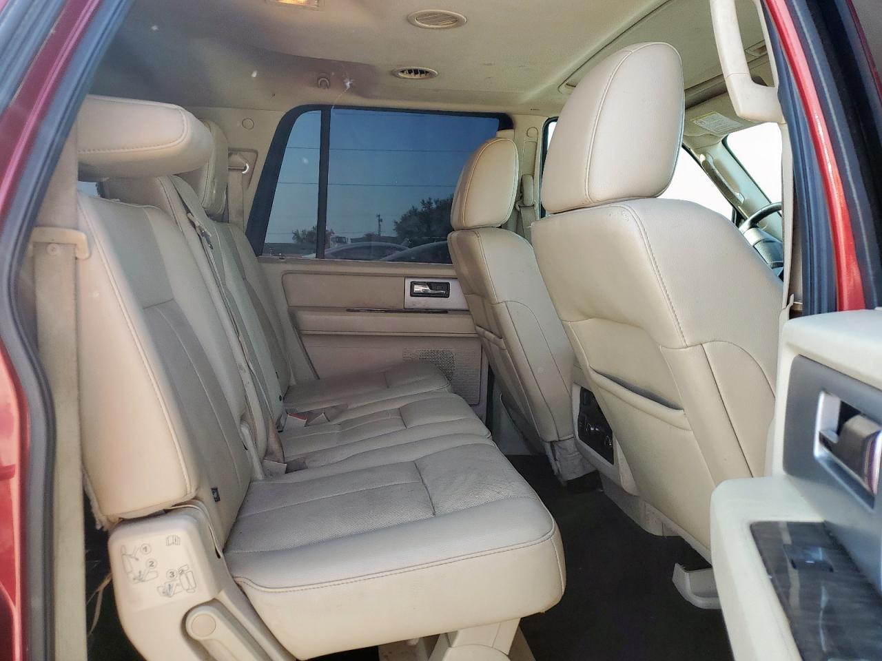 2015 Ford Expedition - zdjęcie 11