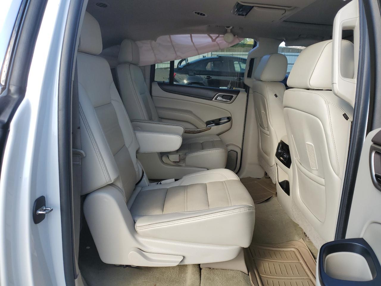 2016 GMC Yukon - zdjęcie 11