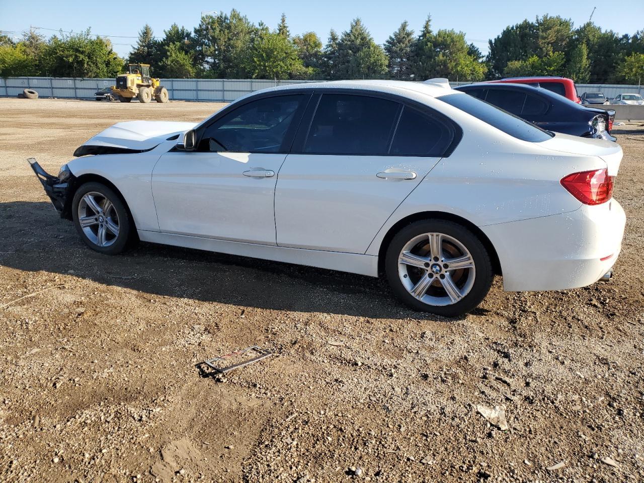 2014 BMW 328 Xi - zdjęcie 2