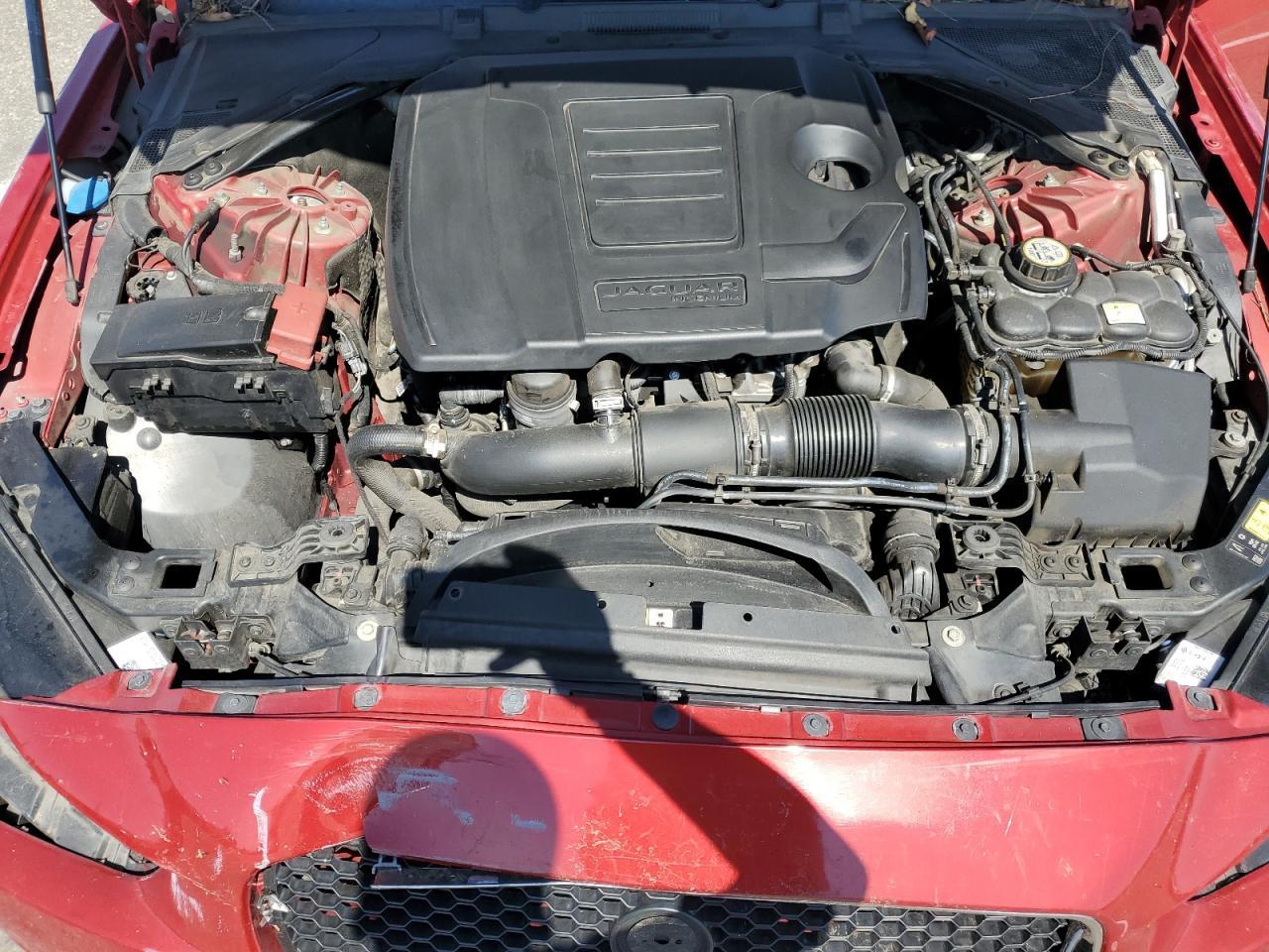 2018 Jaguar Xe Premium - zdjęcie 11