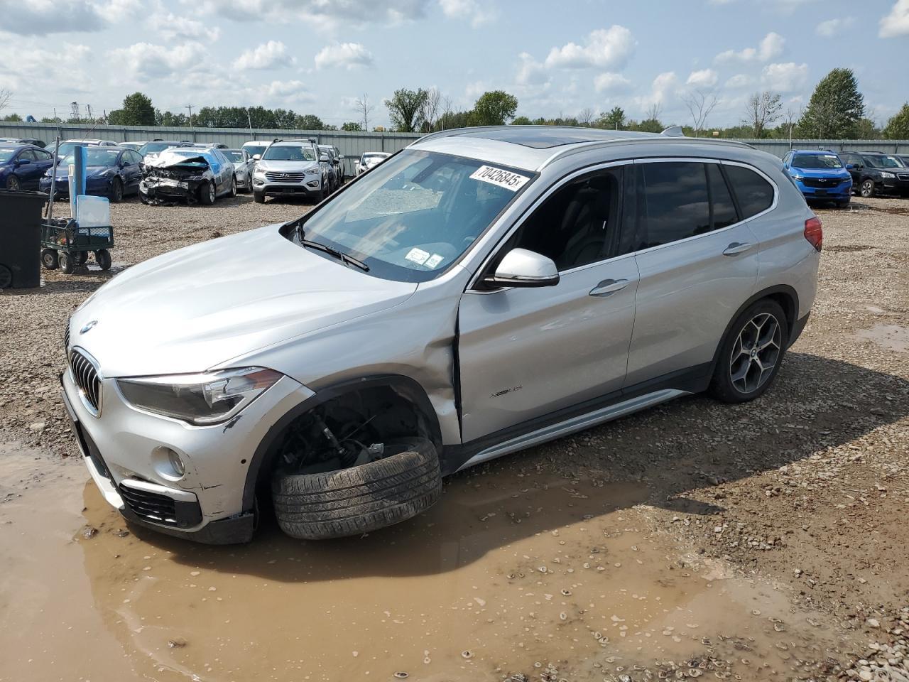 2018 BMW X1 - zdjęcie główne