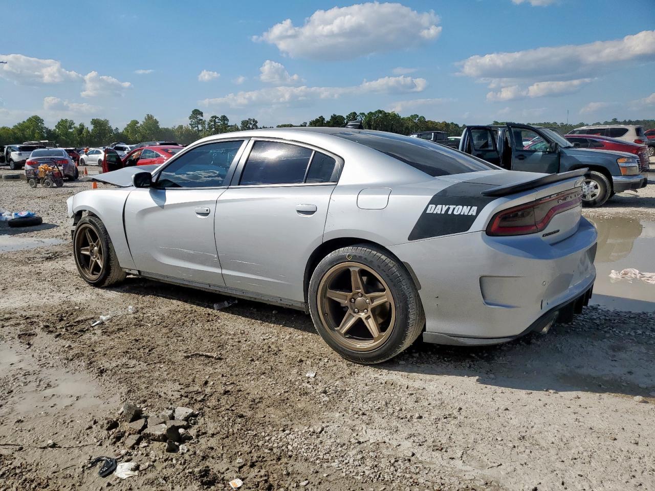 2022 Dodge Charger - zdjęcie 2