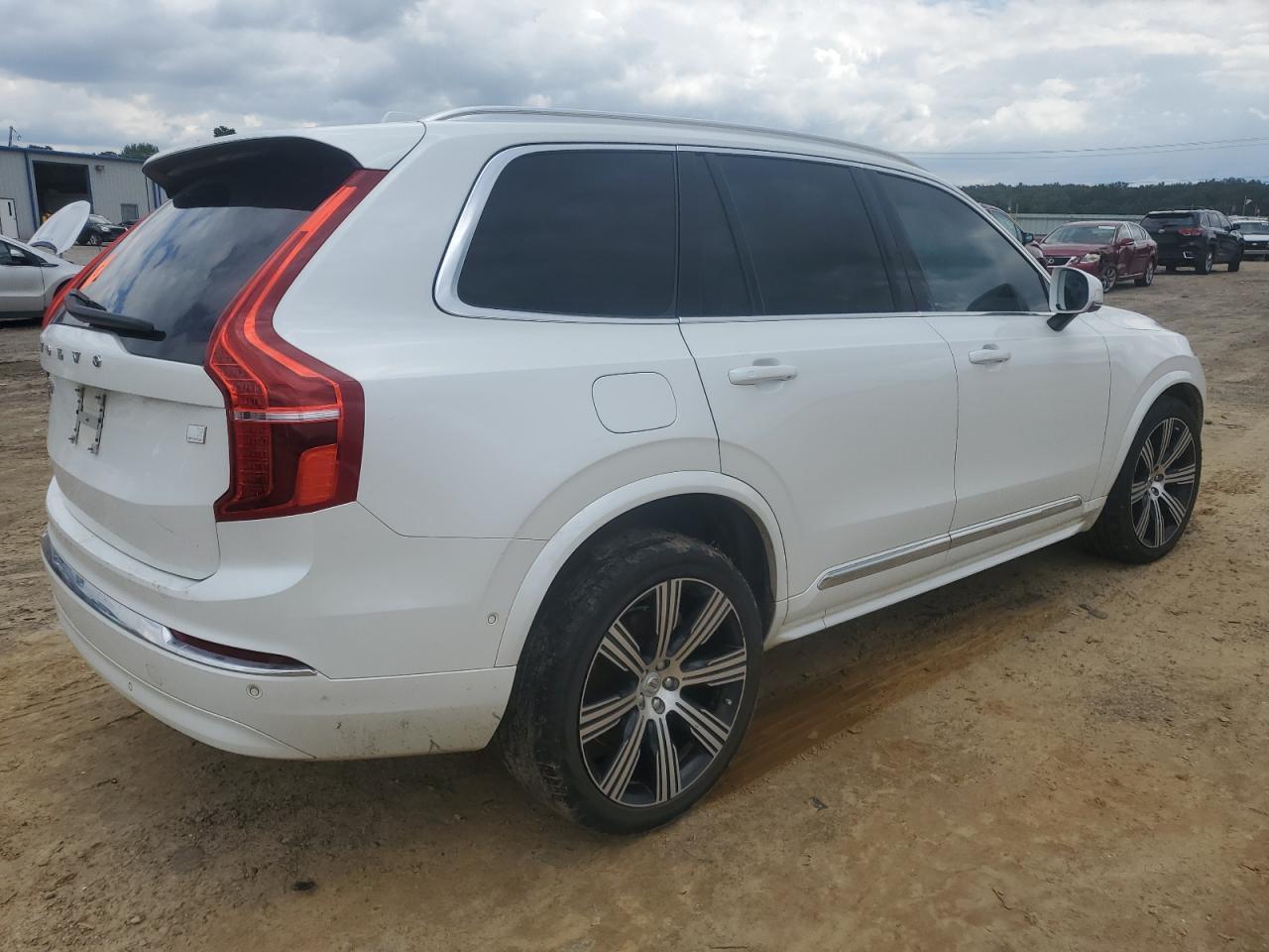 2023 Volvo XC90 - zdjęcie 3