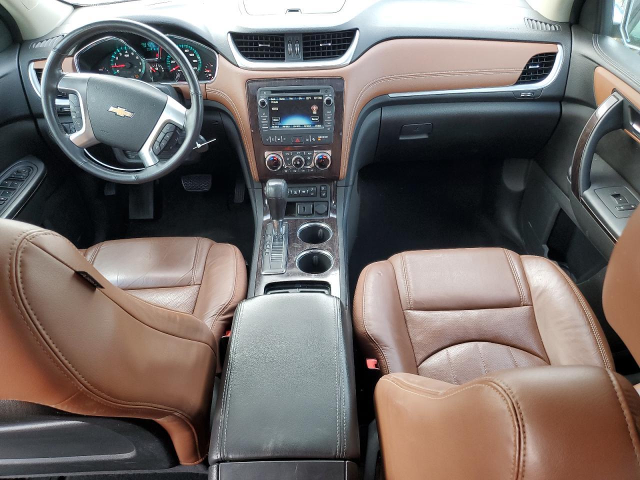 2017 Chevrolet Traverse Premier - zdjęcie 8