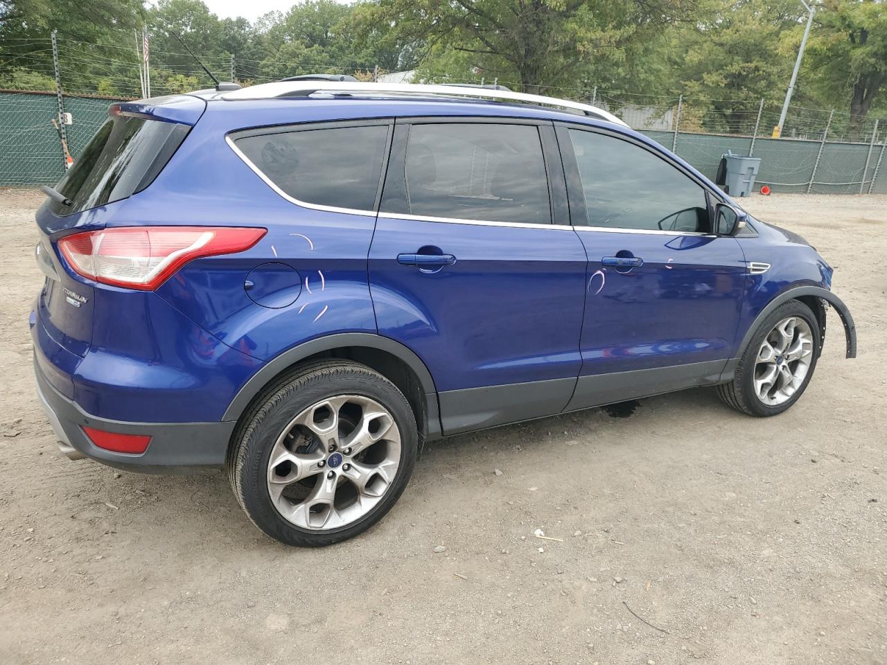 2015 Ford Escape - zdjęcie 3