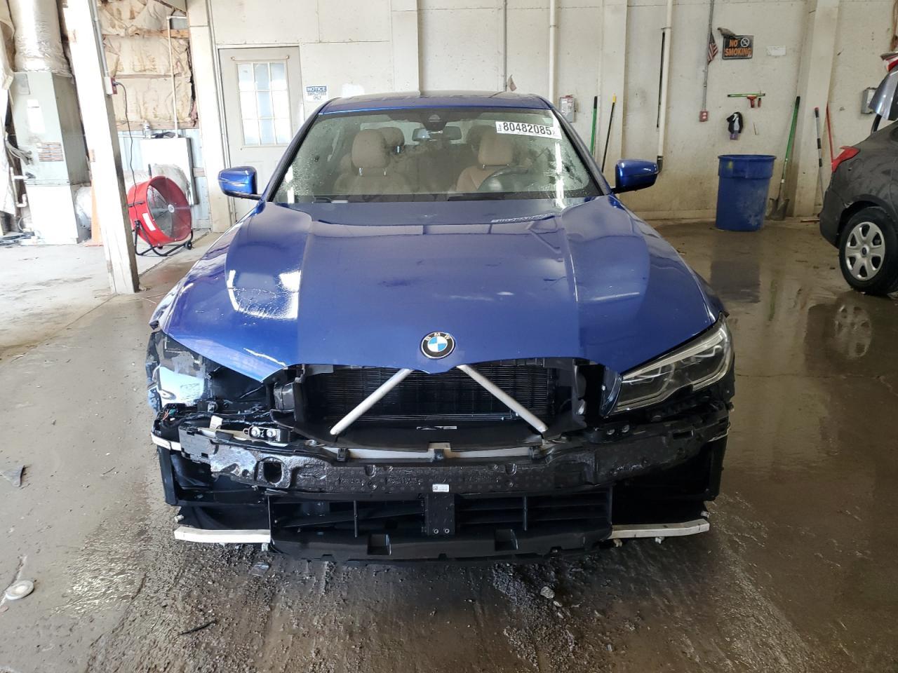 2019 BMW 330I - zdjęcie 5