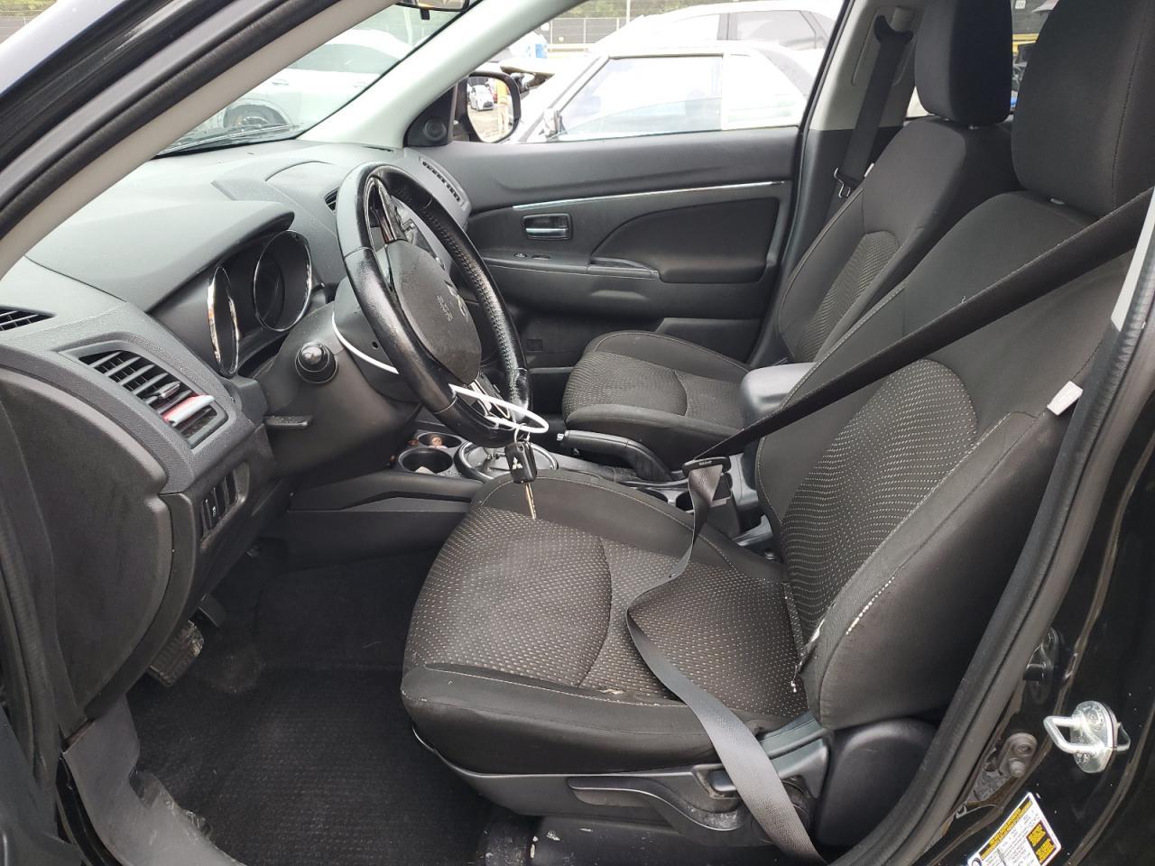 2016 Mitsubishi Outlander - zdjęcie 7