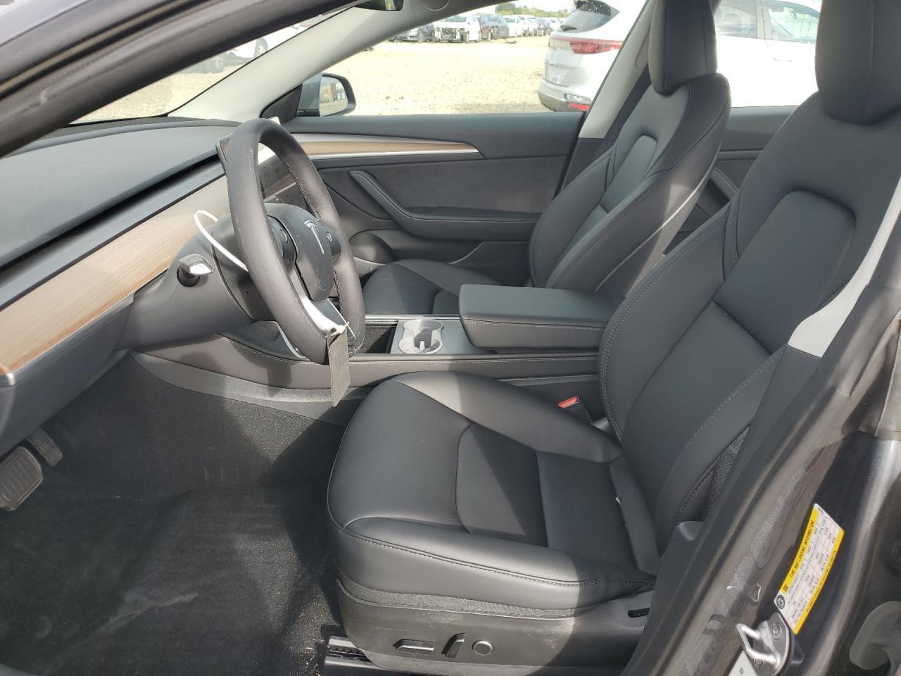 2023 Tesla Model 3 - zdjęcie 7
