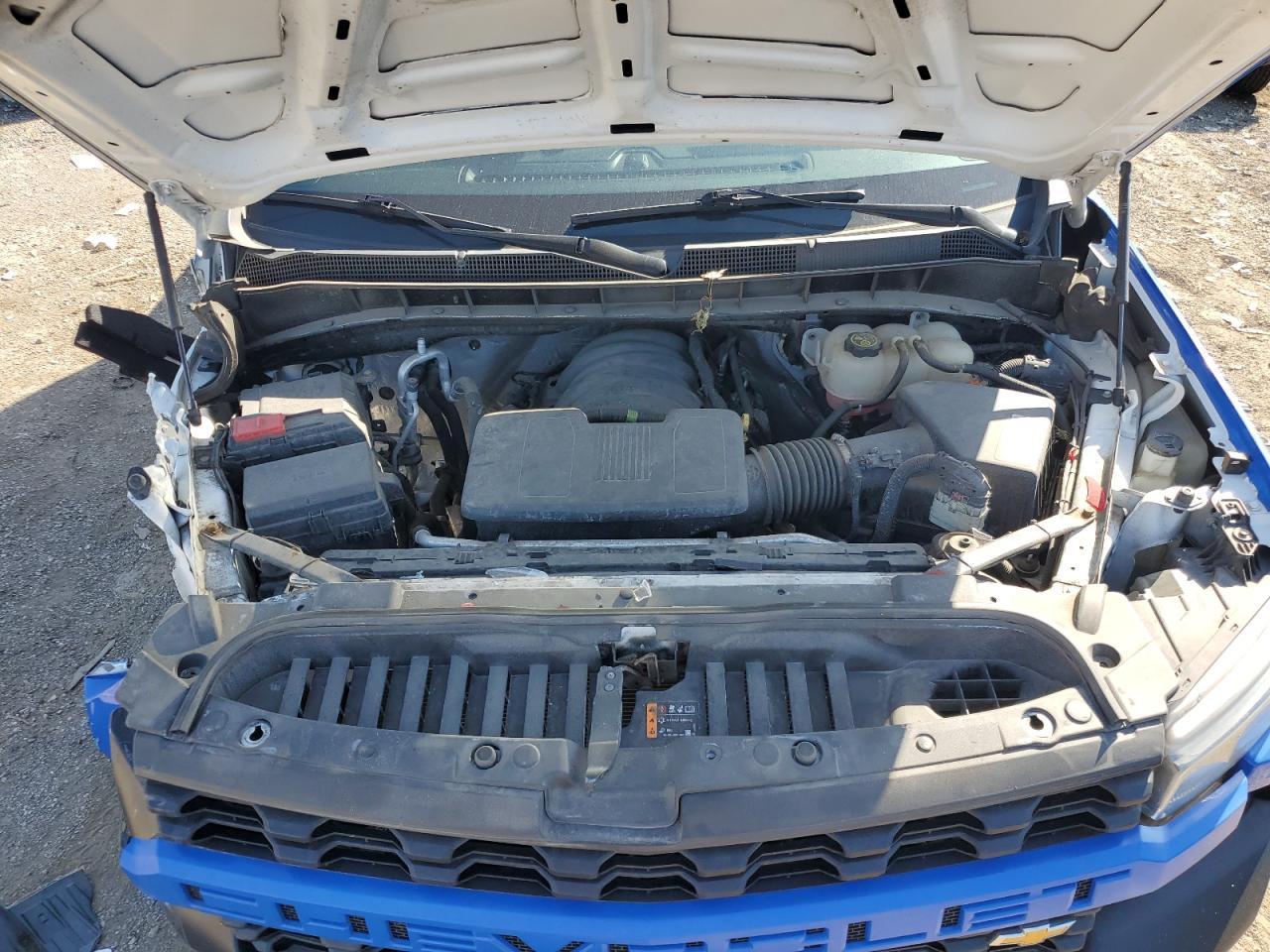 2021 Chevrolet Silverado - zdjęcie 11