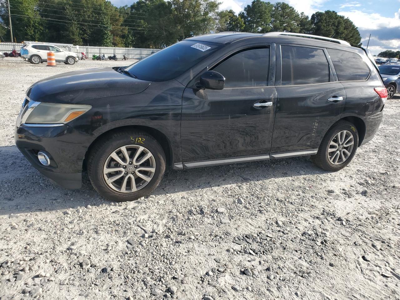 2015 Nissan Pathfinder S - zdjęcie główne
