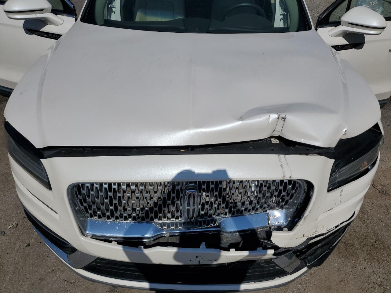 2019 Lincoln Nautilus Reserve - zdjęcie 12