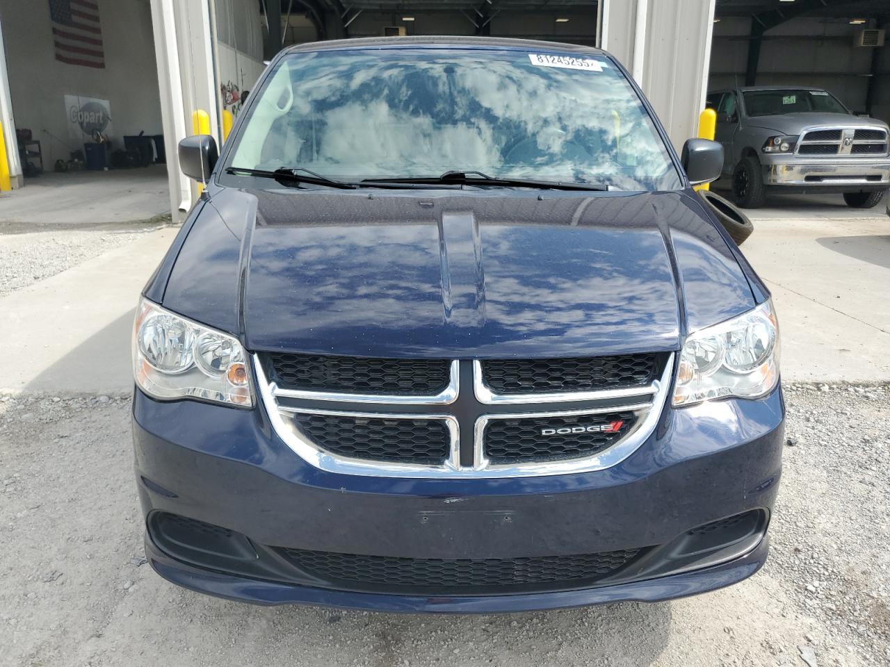 2016 Dodge Caravan - zdjęcie 5