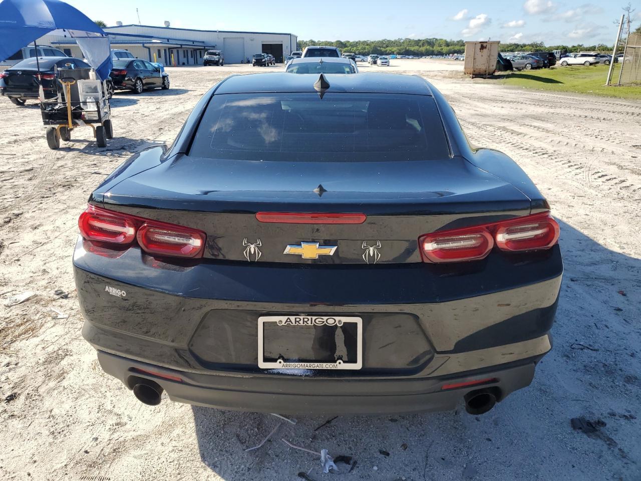 2020 Chevrolet Camaro Ls - zdjęcie 6